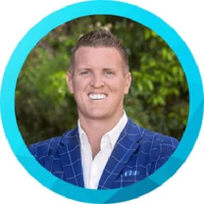 Alan Kuss, Harcourts Refined