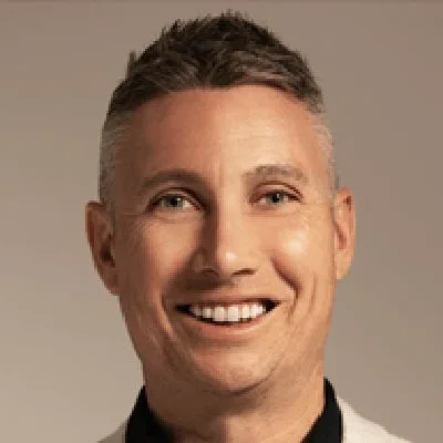 Chris Gilmour, AVENUE PROPERTY