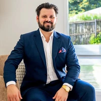 Dilon Jukic, Jukic Property